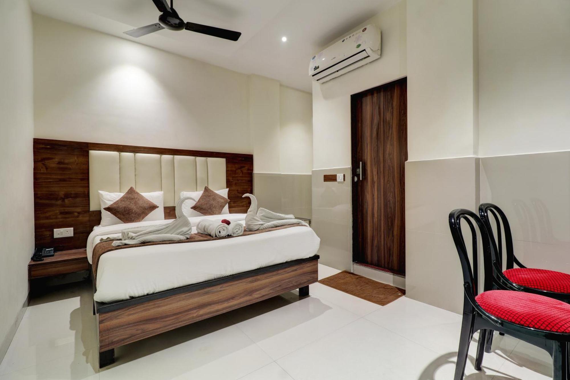 Hotel New Parimeet Residency Navi Mumbai Exterior foto